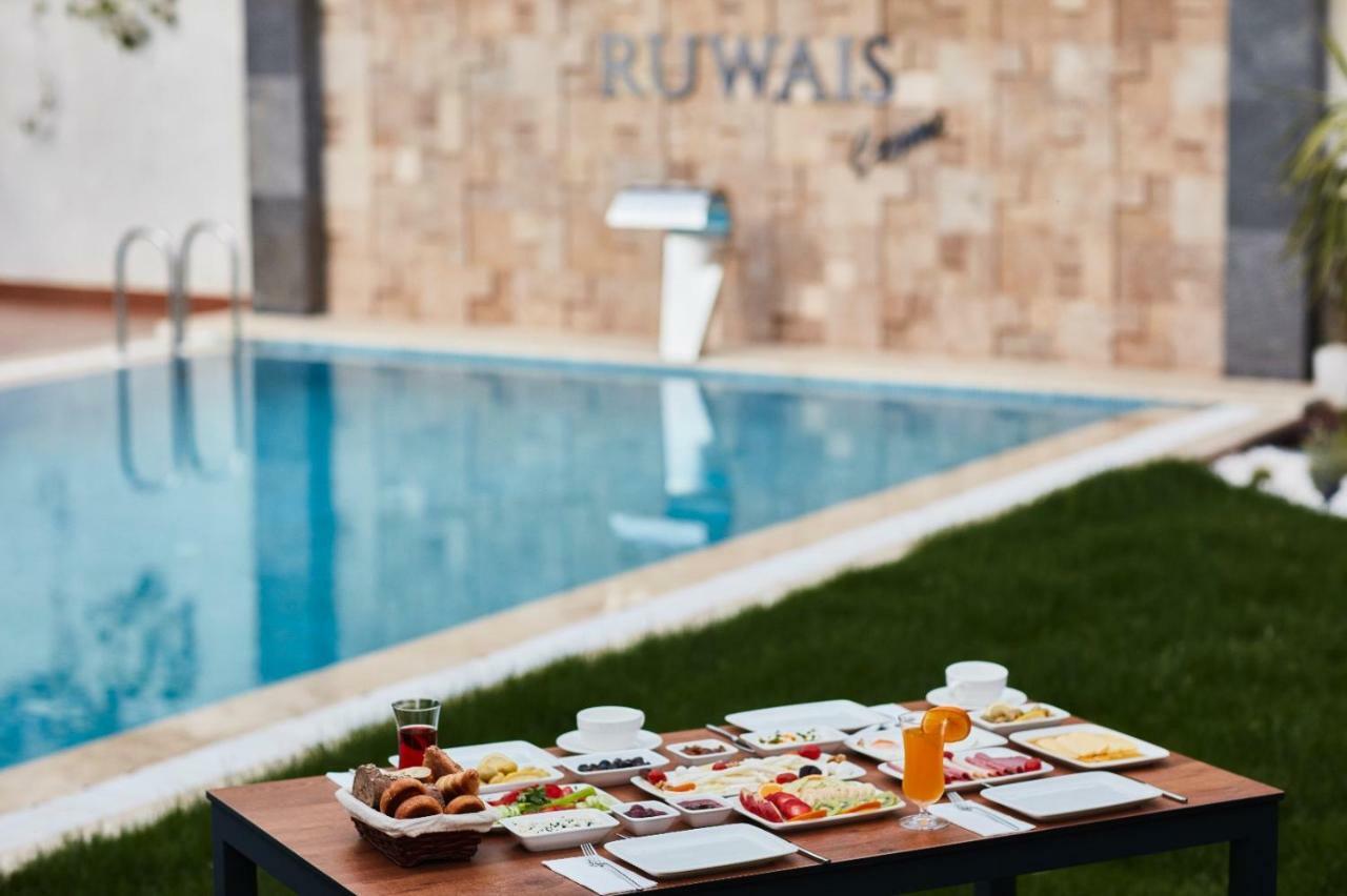 Ruwais Hotel Çeşme Εξωτερικό φωτογραφία