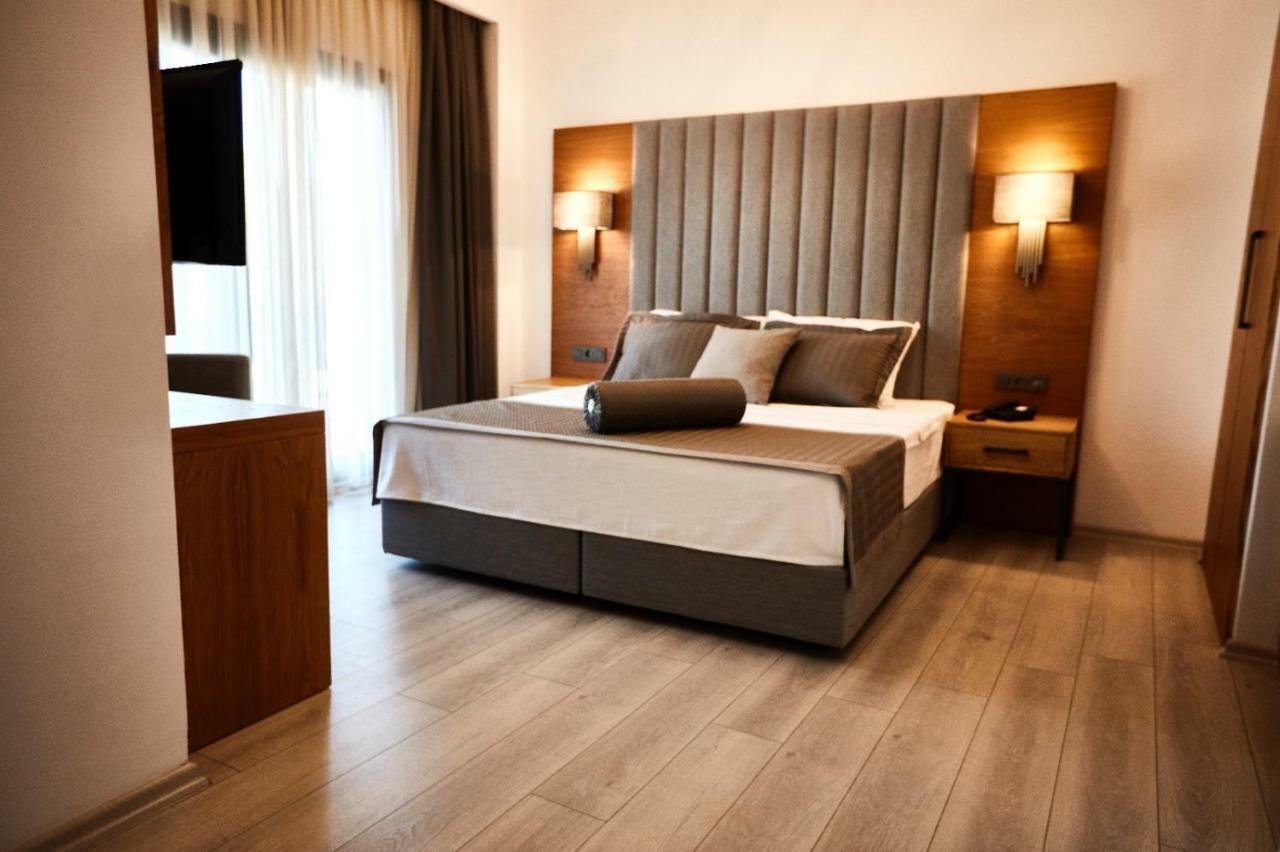 Ruwais Hotel Çeşme Εξωτερικό φωτογραφία